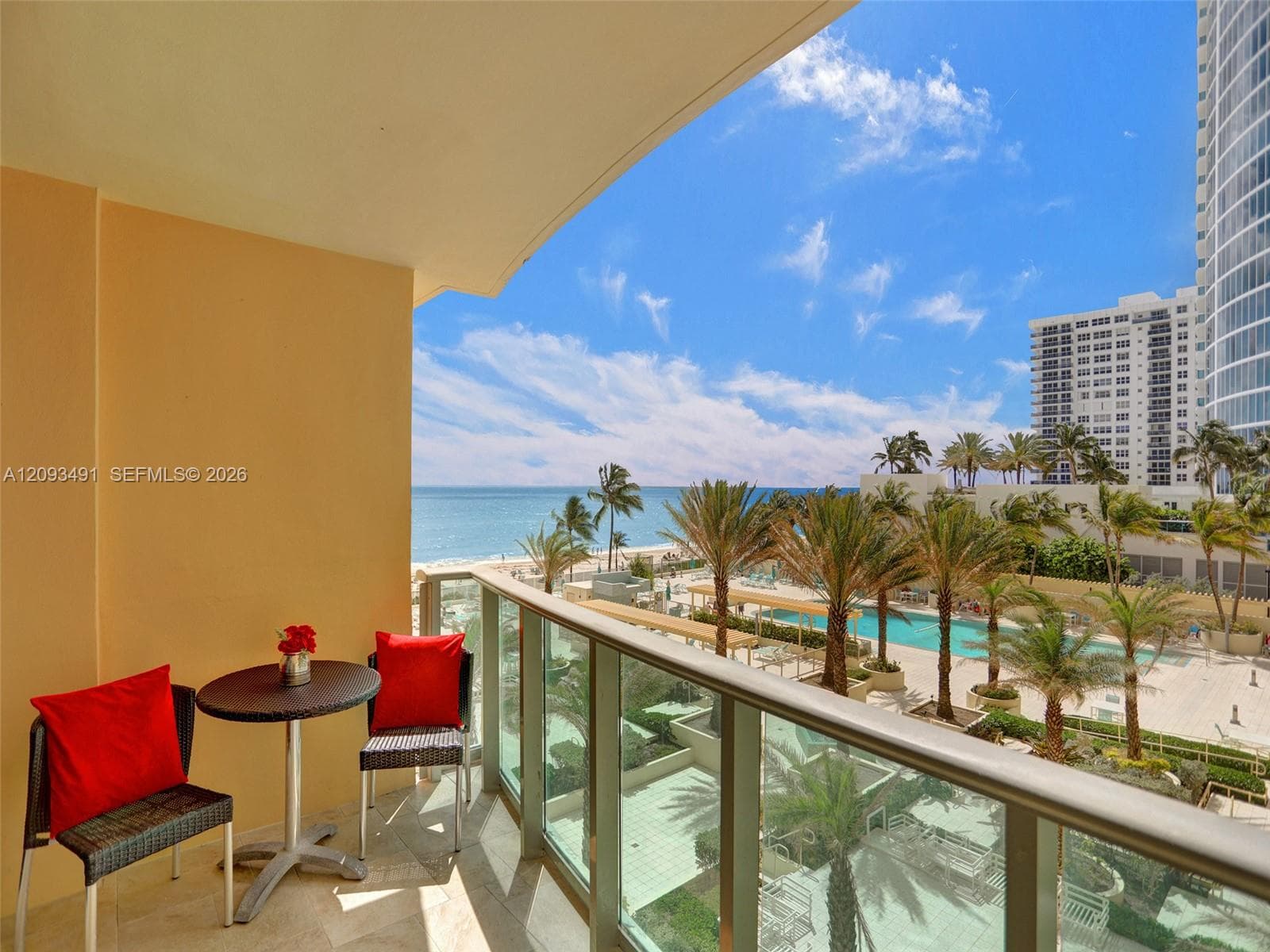 WAVE CONDO · #415 (available now) in Hollywood - Photo 1