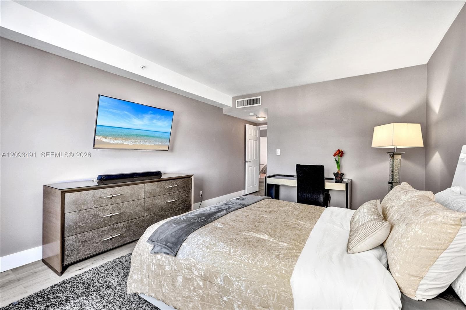WAVE CONDO · #415 (available now) in Hollywood - Photo 15