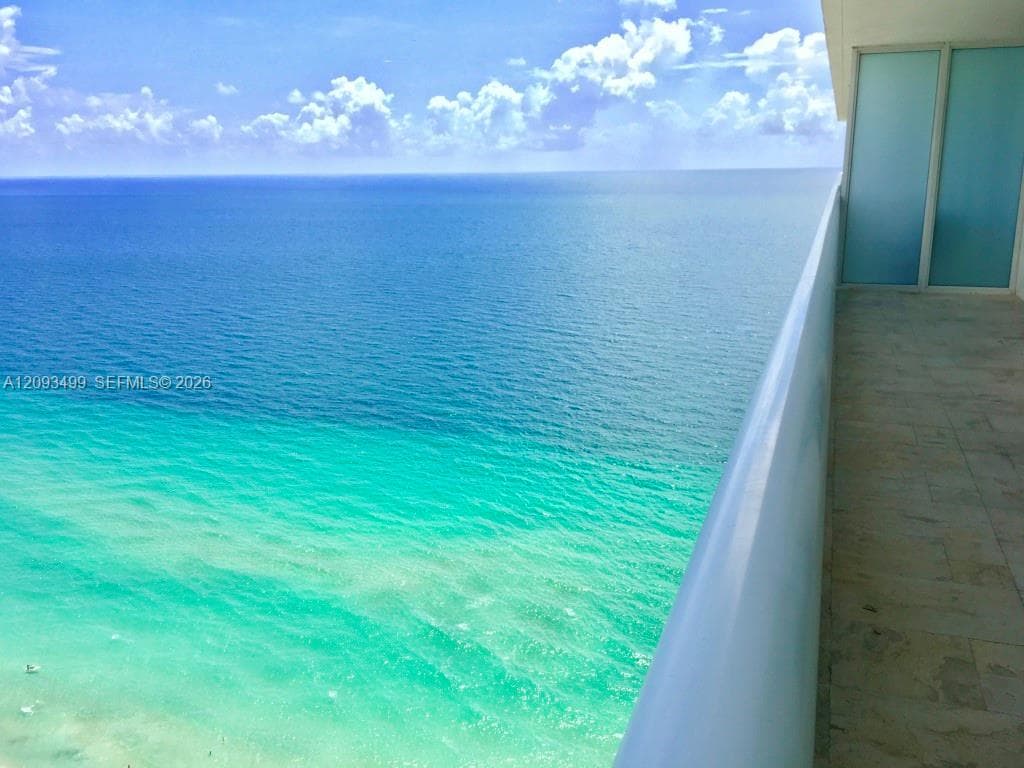 BEACH CLUB TWO · #3611 in Hallandale Beach - Photo 17