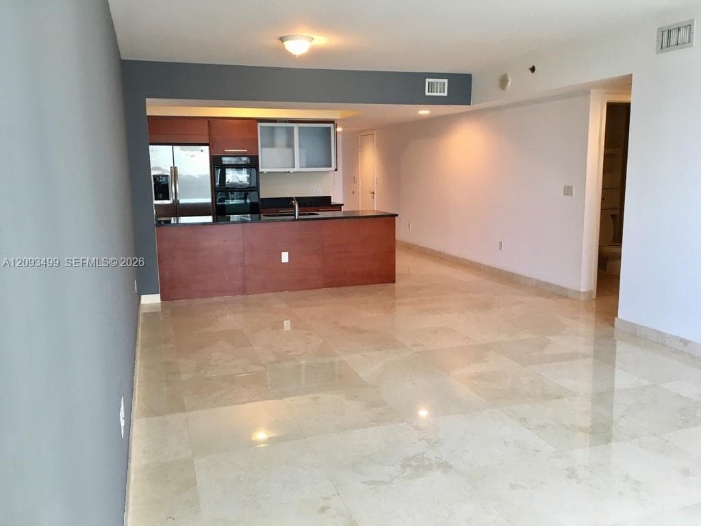 BEACH CLUB TWO · #3611 in Hallandale Beach - Photo 5