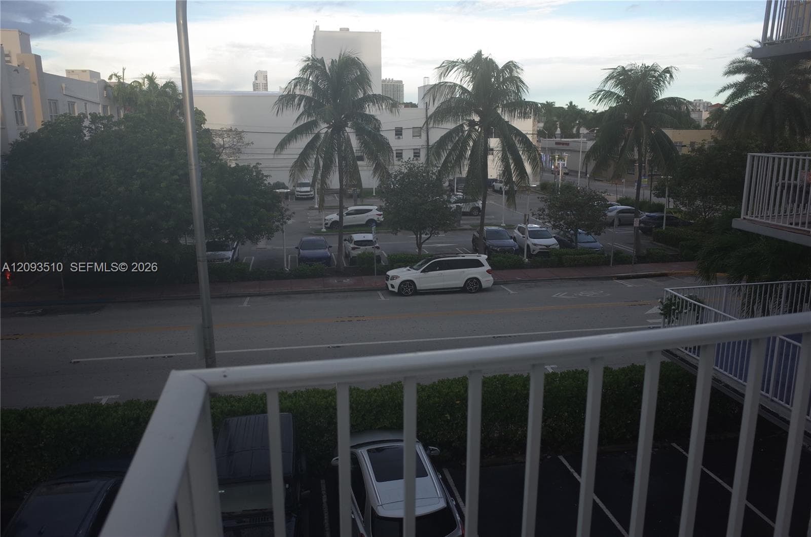 ISLANDER CONDO APTS · #302 in Miami Beach - Photo 17