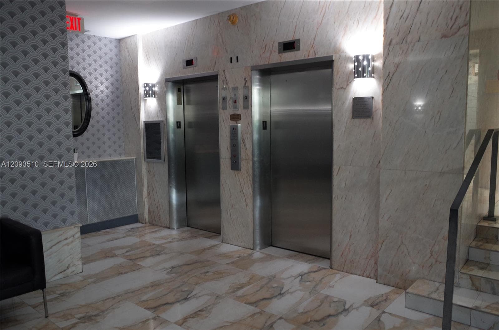 ISLANDER CONDO APTS · #302 in Miami Beach - Photo 3