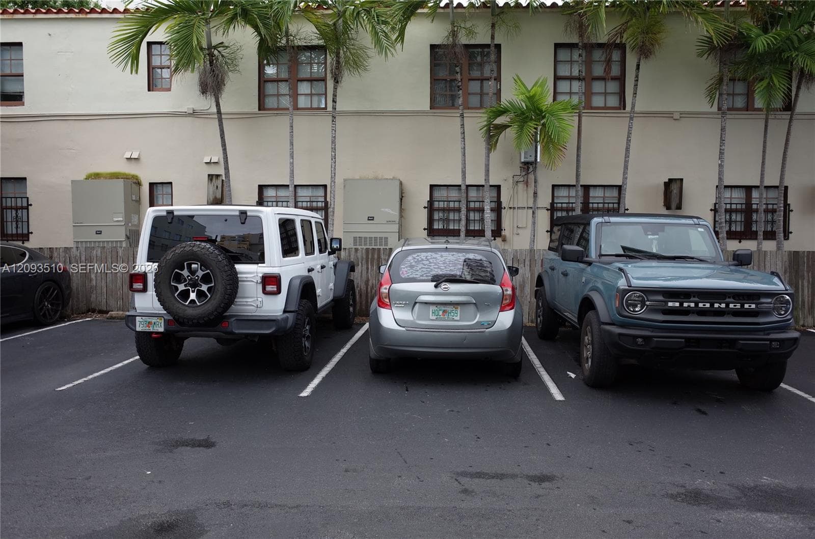 ISLANDER CONDO APTS · #302 in Miami Beach - Photo 29