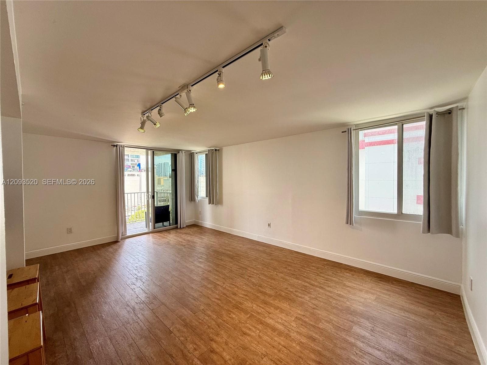 MADISON DOWNTOWN CONDO · #E-1008 in Miami - Photo 6