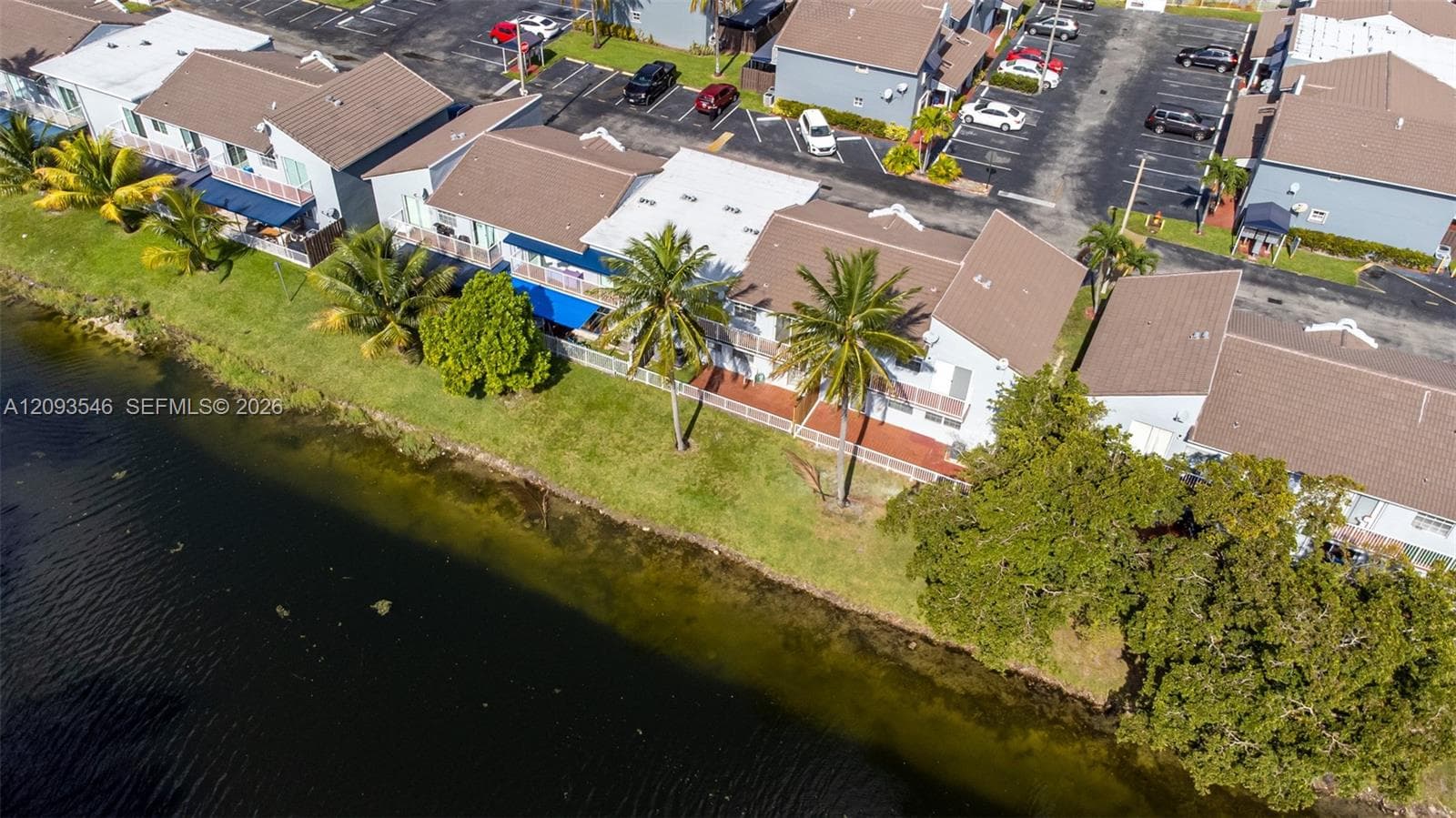 LAGO DEL REY CONDO · #203 in Hialeah - Photo 19