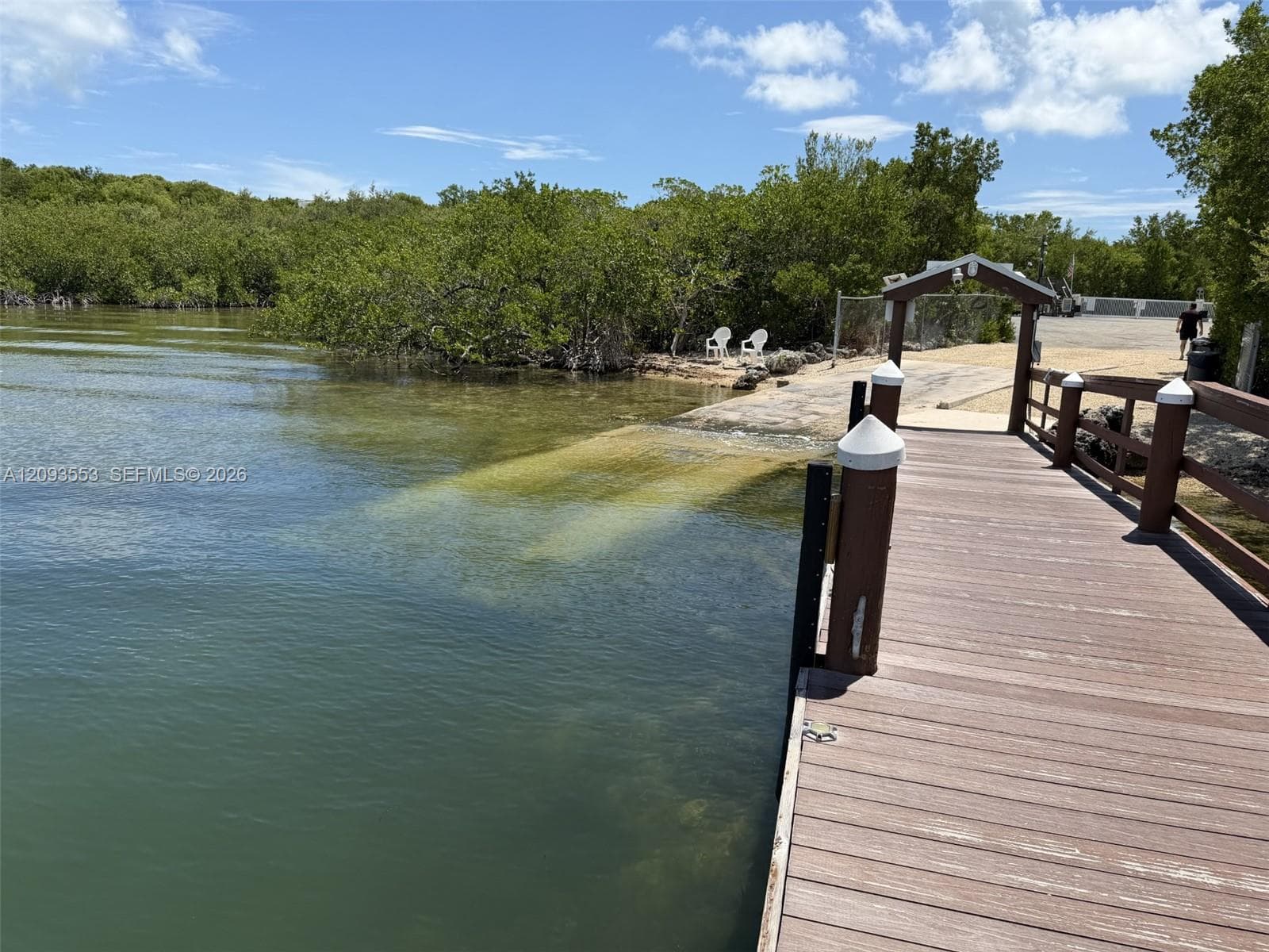 39 Gumbo Limbo Ave photo 23