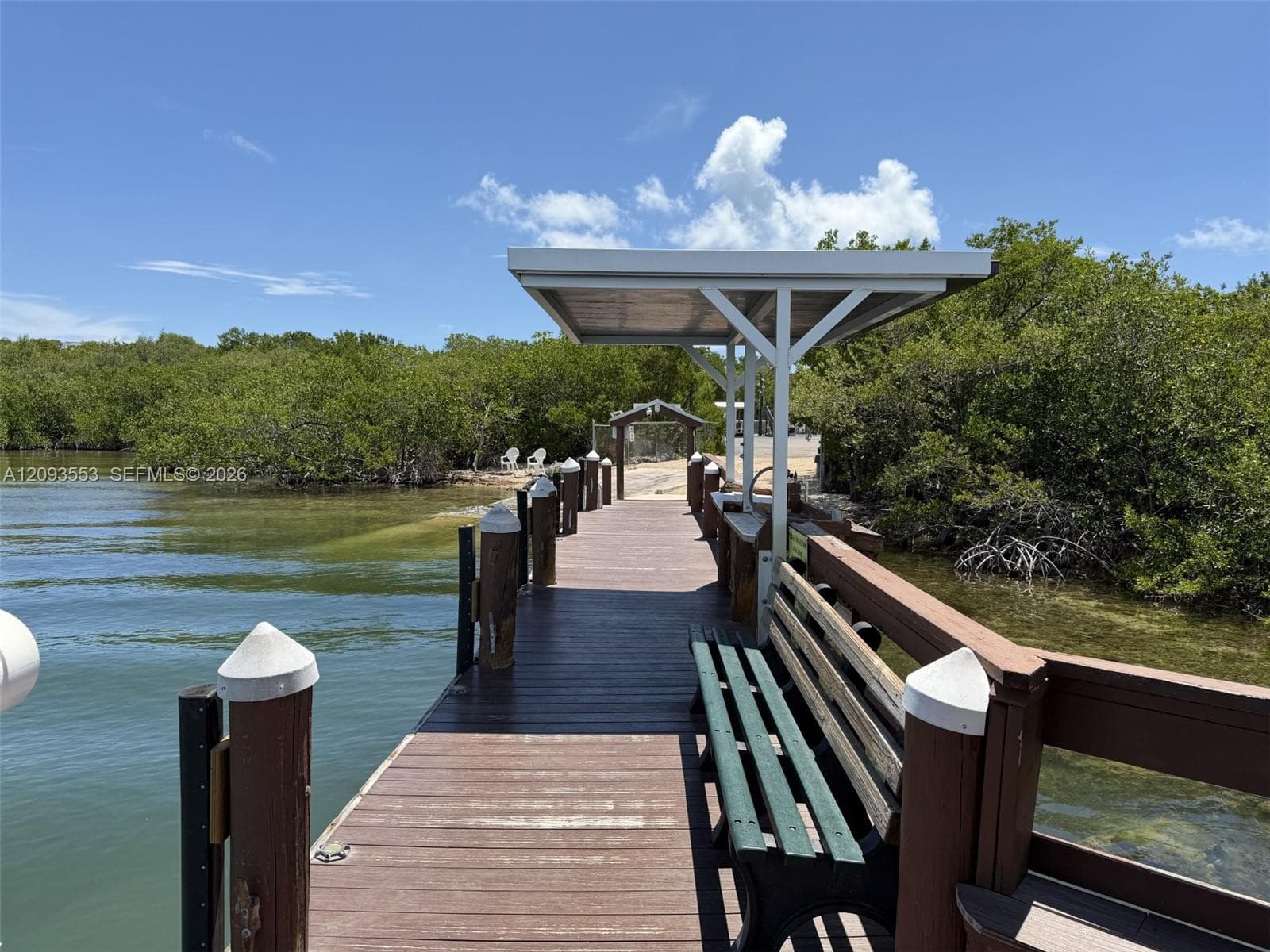 39 Gumbo Limbo Ave photo 22