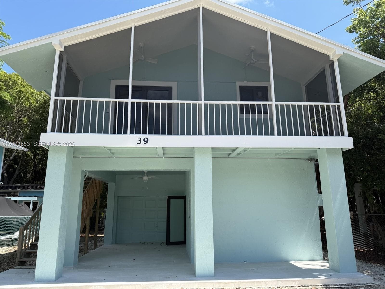 39 Gumbo Limbo Ave photo 1