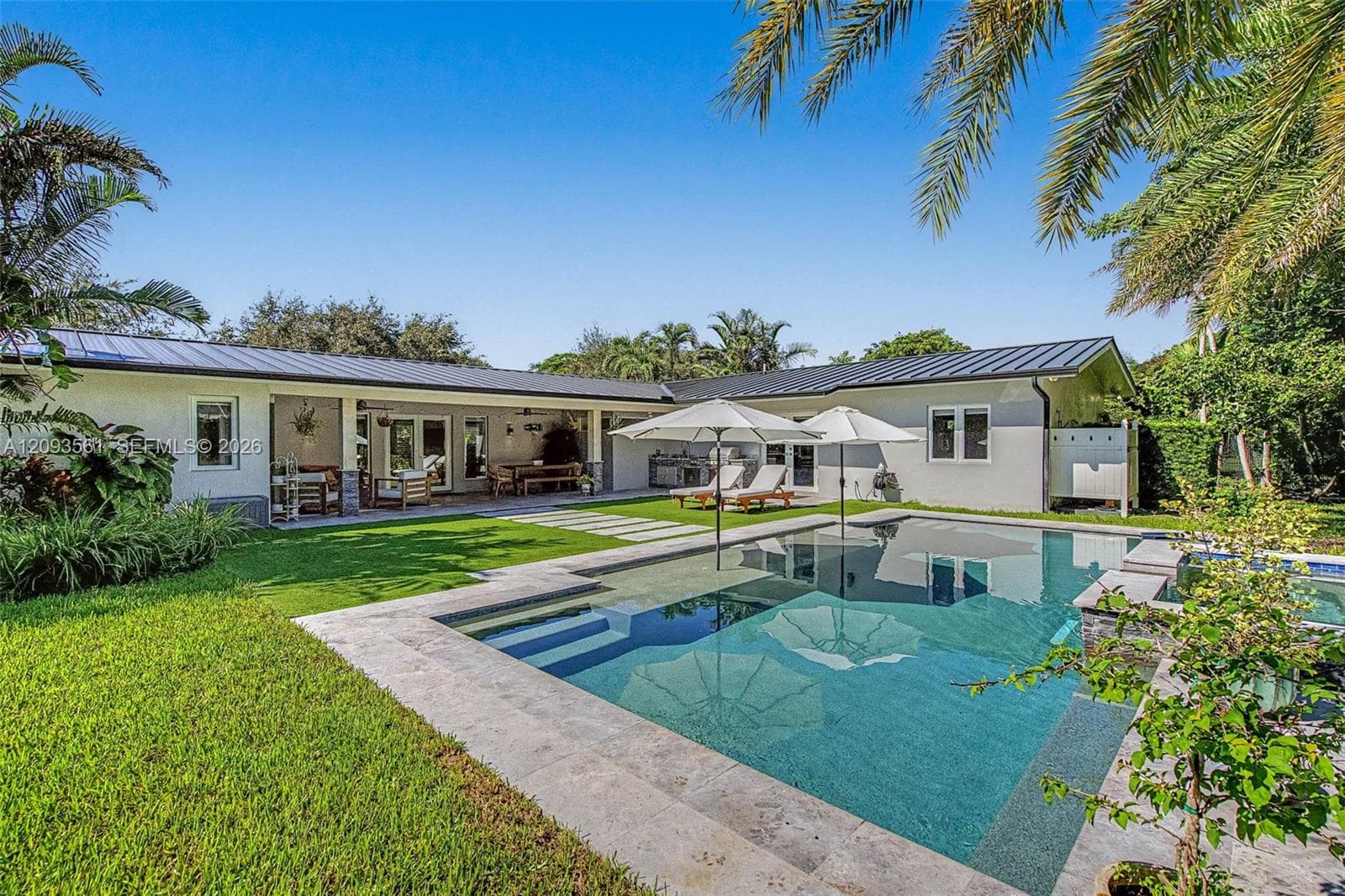 7301 SW 134th Ter photo 28