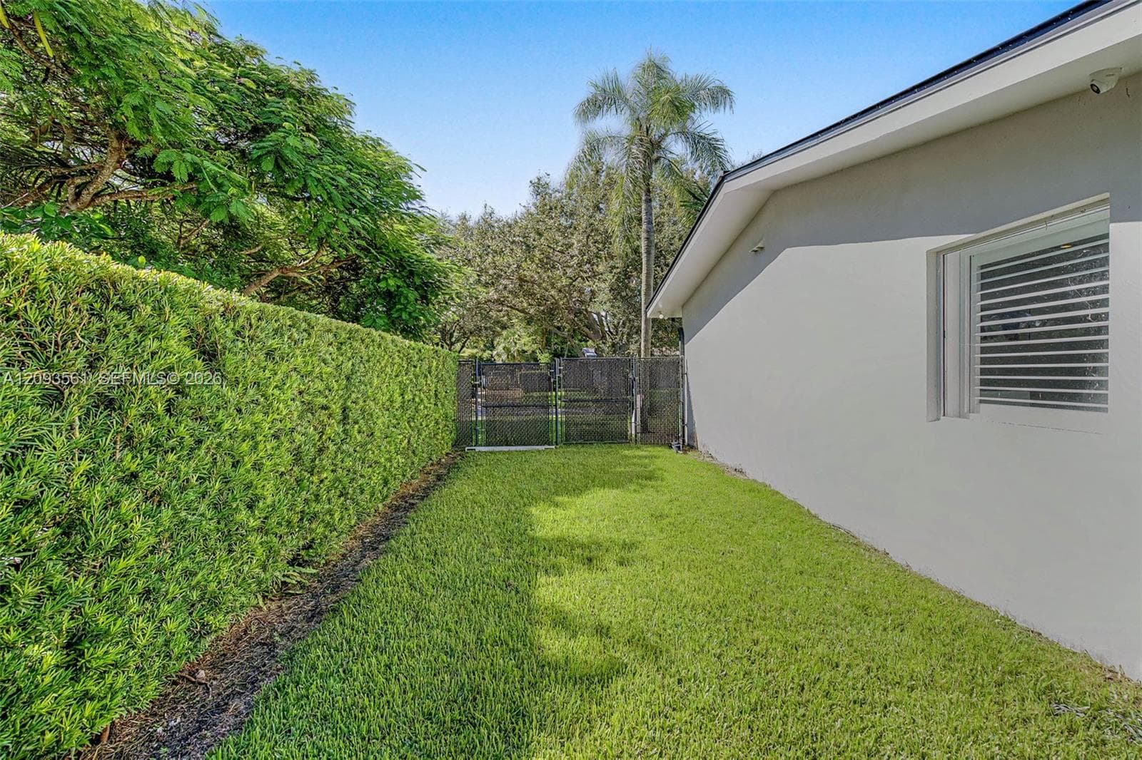 7301 SW 134th Ter photo 33