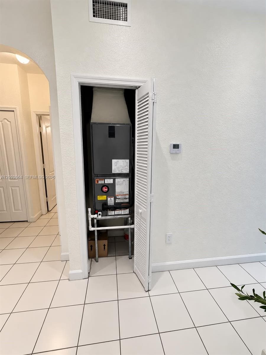 SHOMA HOMES AT COUNTRY CL · #108-11 in Hialeah - Photo 17