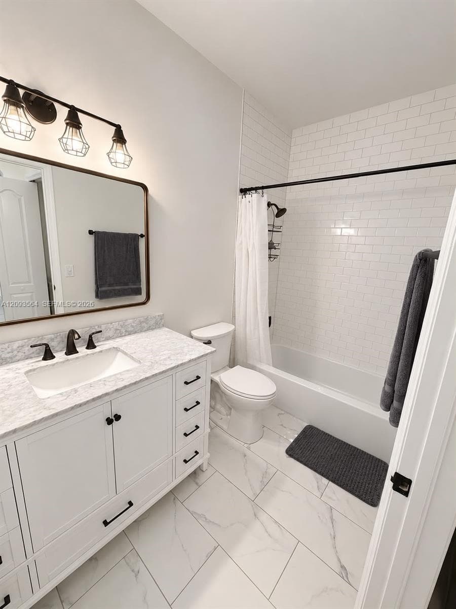 SHOMA HOMES AT COUNTRY CL · #108-11 in Hialeah - Photo 11