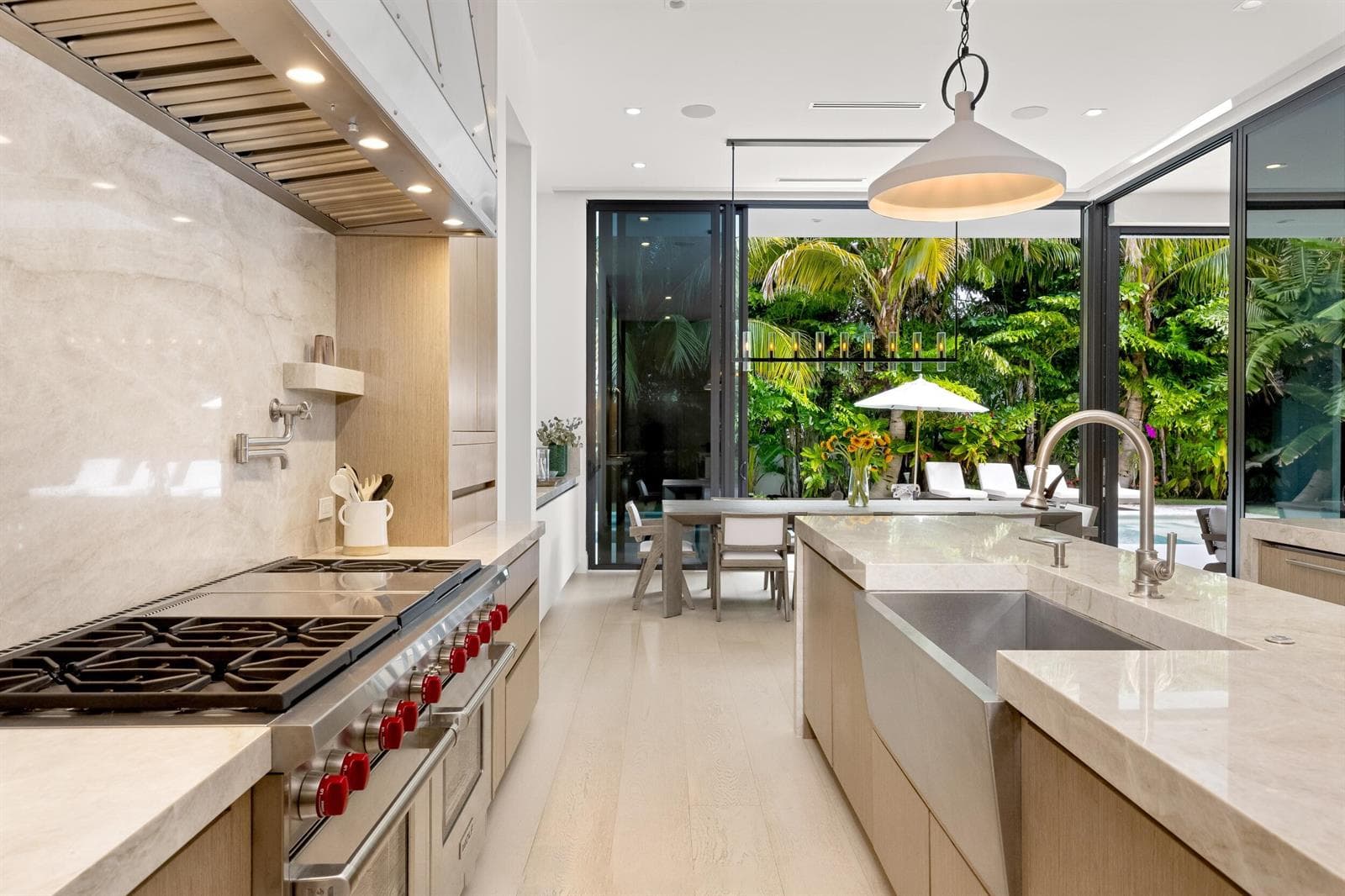 Kitchen 4