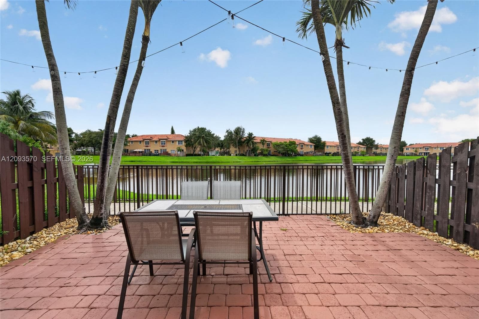 EGRET LAKES ESTATES SEC 2 in Miami - Photo 30
