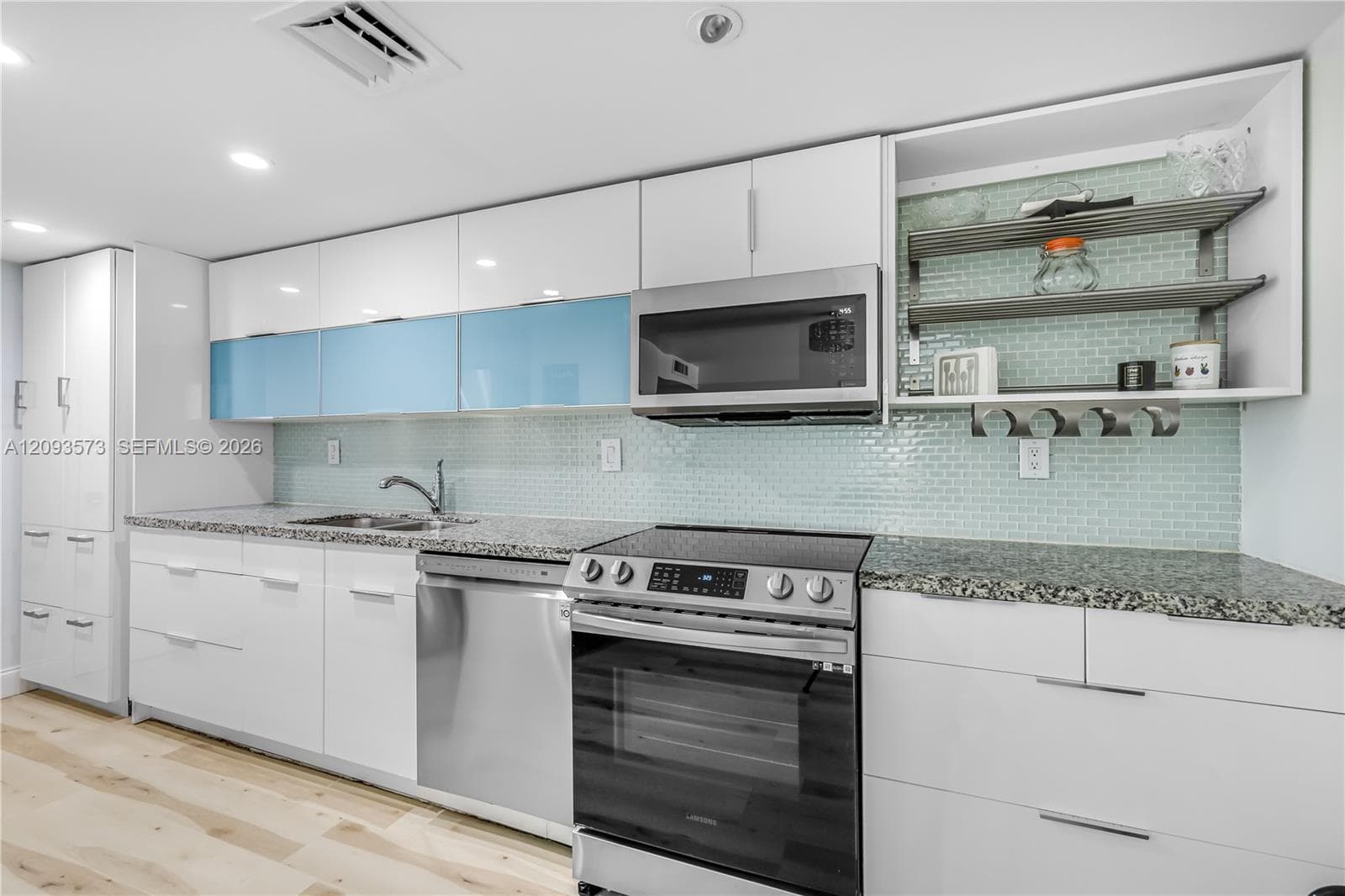 DEL PRADO MARINA · #502 in Aventura - Photo 7