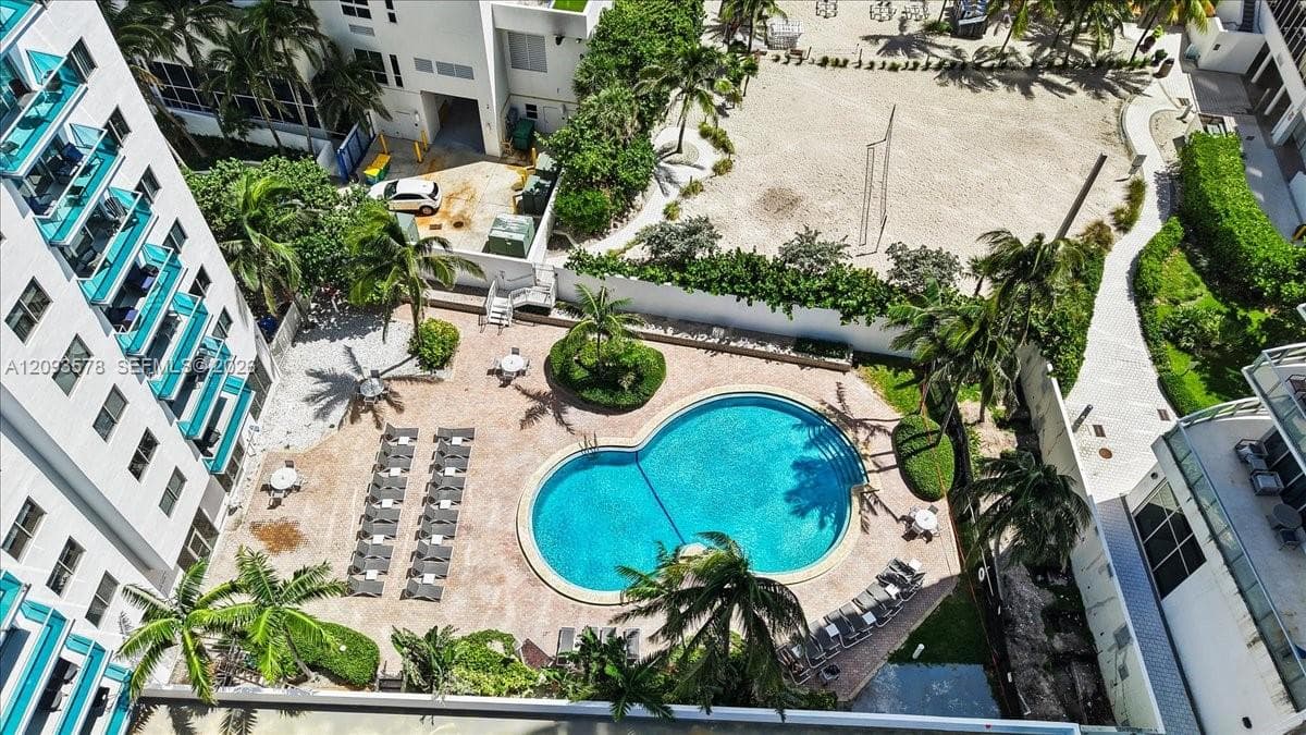 SIAN OCEAN RESIDENCES · #4C in Hollywood - Photo 3