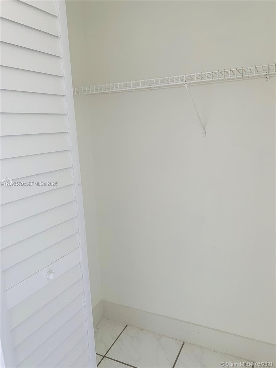 KINGS COVE CONDO · #514 in Hialeah - Photo 15