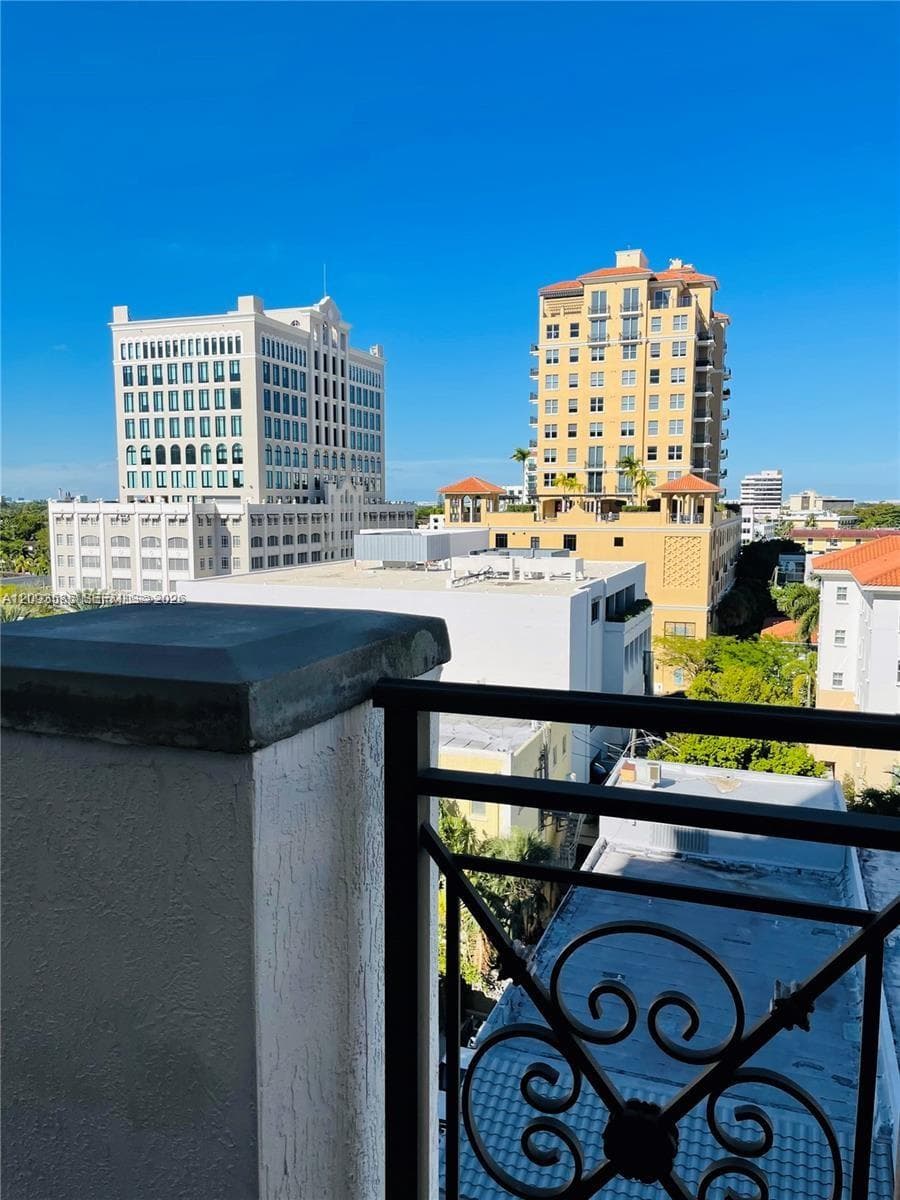 THE PONCE TOWER CONDO · #611 in Coral Gables - Photo 4