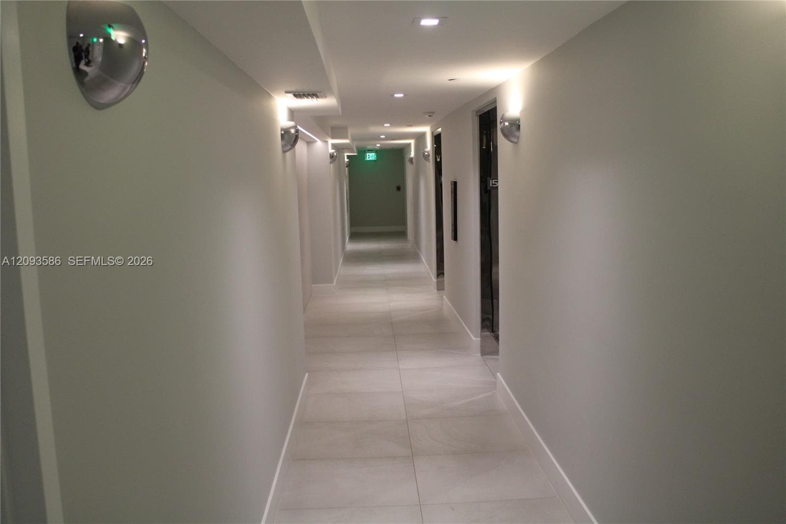 The Royal Club · #1502 in Miami Beach - Photo 11