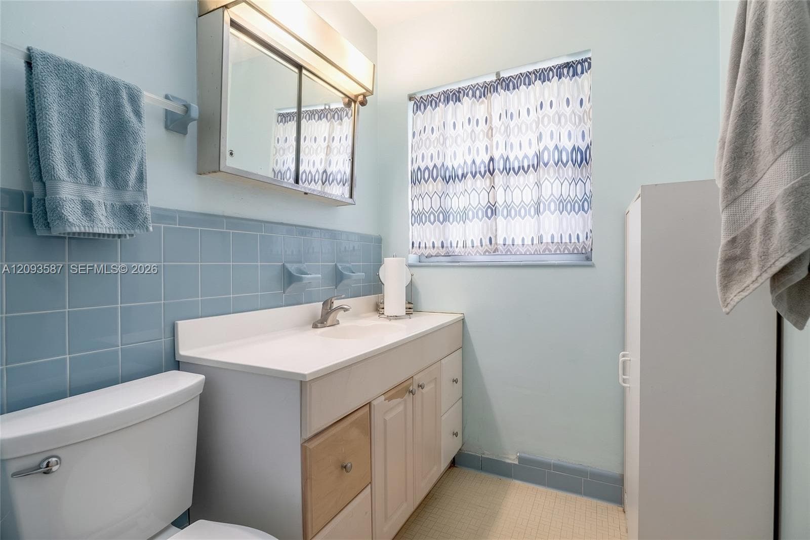 16020 SW 97th Ct photo 13