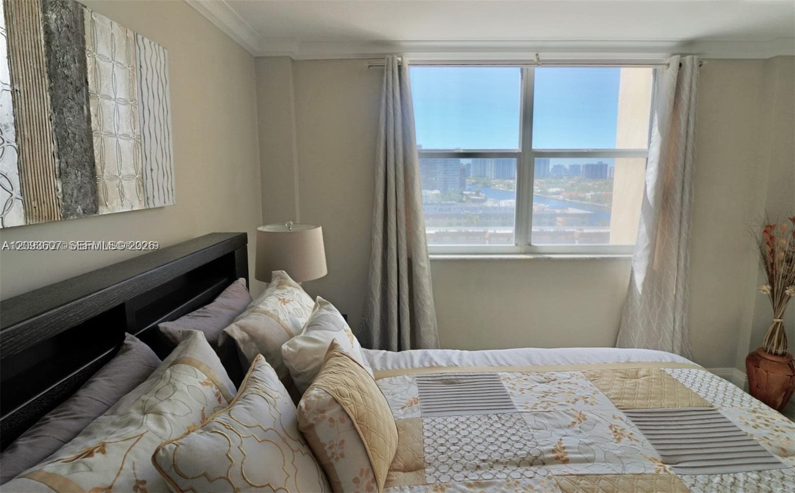 PLAZA TOWERS · #1202 in Hallandale Beach - Photo 13
