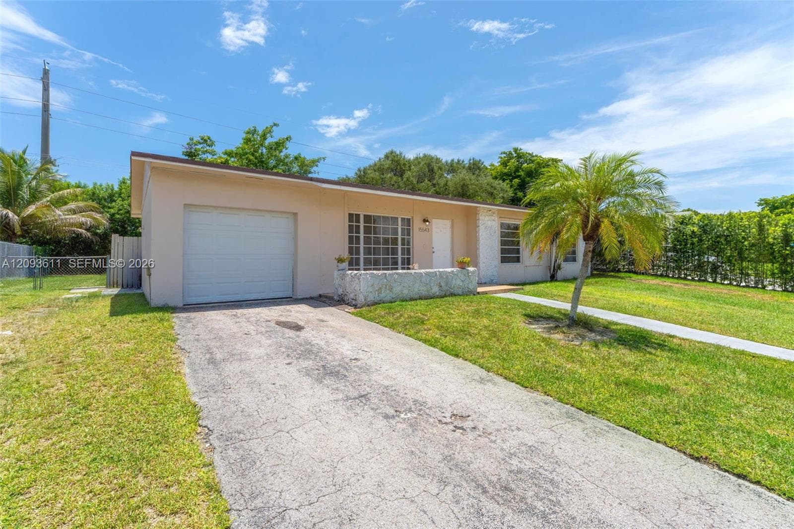 15543 SW 107th Ct photo 5