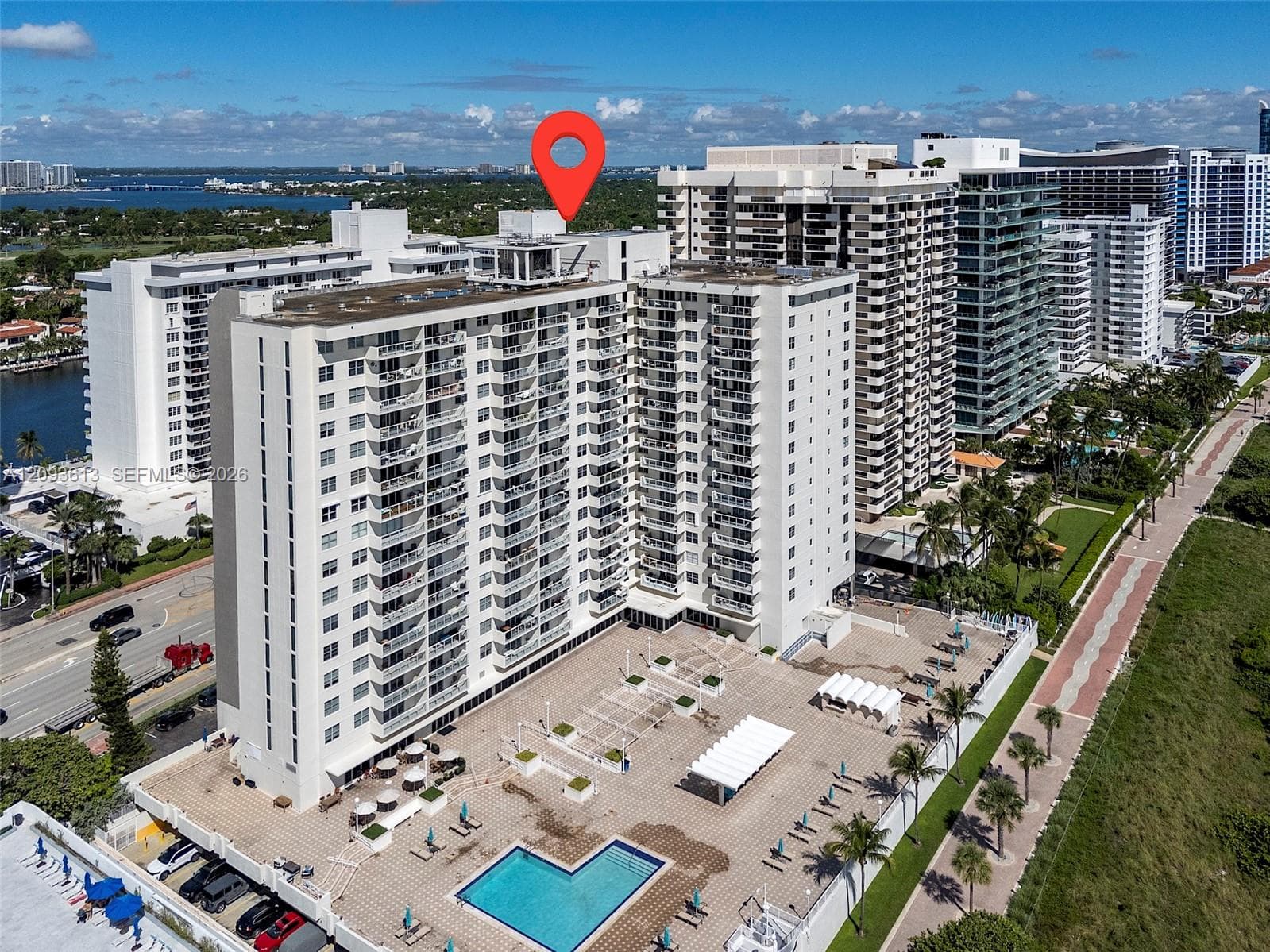 ARLEN BEACH CONDO · #1007 in Miami Beach - Photo 6
