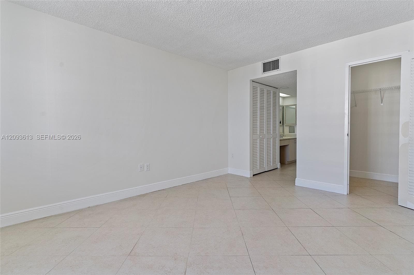 ARLEN BEACH CONDO · #1007 in Miami Beach - Photo 34