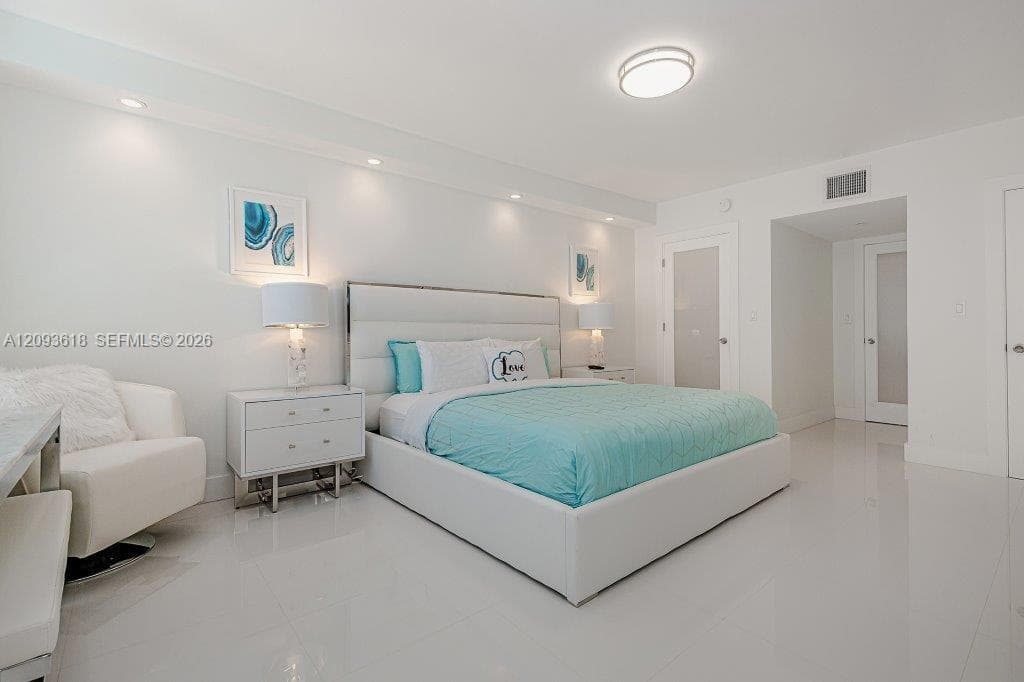 Roney Palace · #1424 in Miami Beach - Photo 20