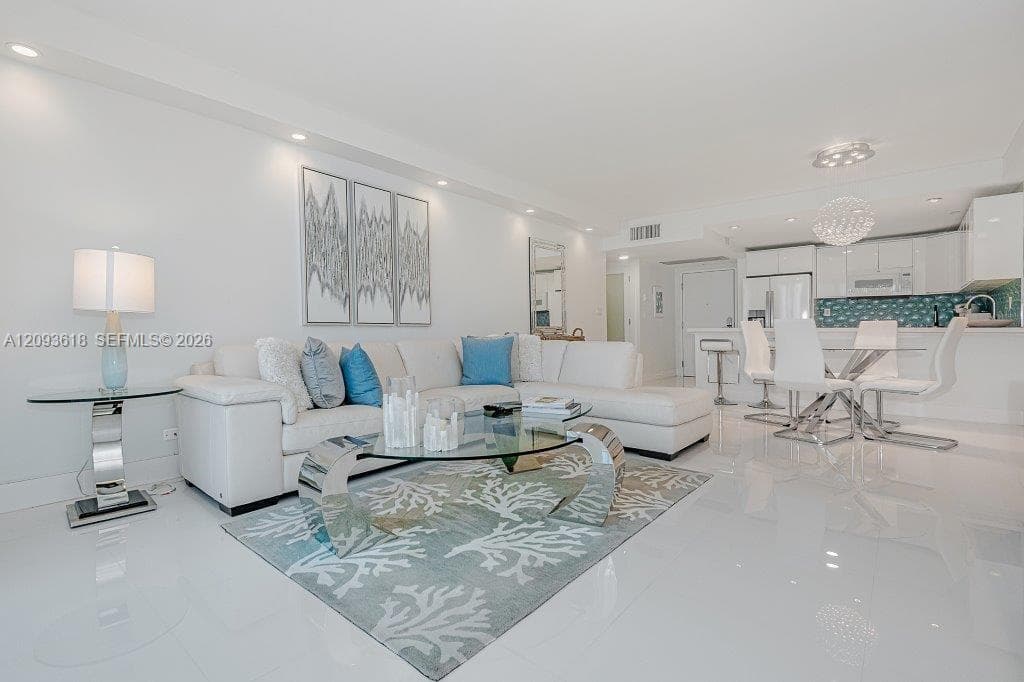 Roney Palace · #1424 in Miami Beach - Photo 8