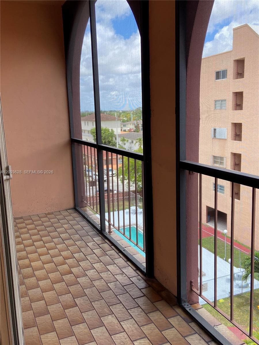 GOLDEN GATE · #1416 in Hialeah - Photo 12