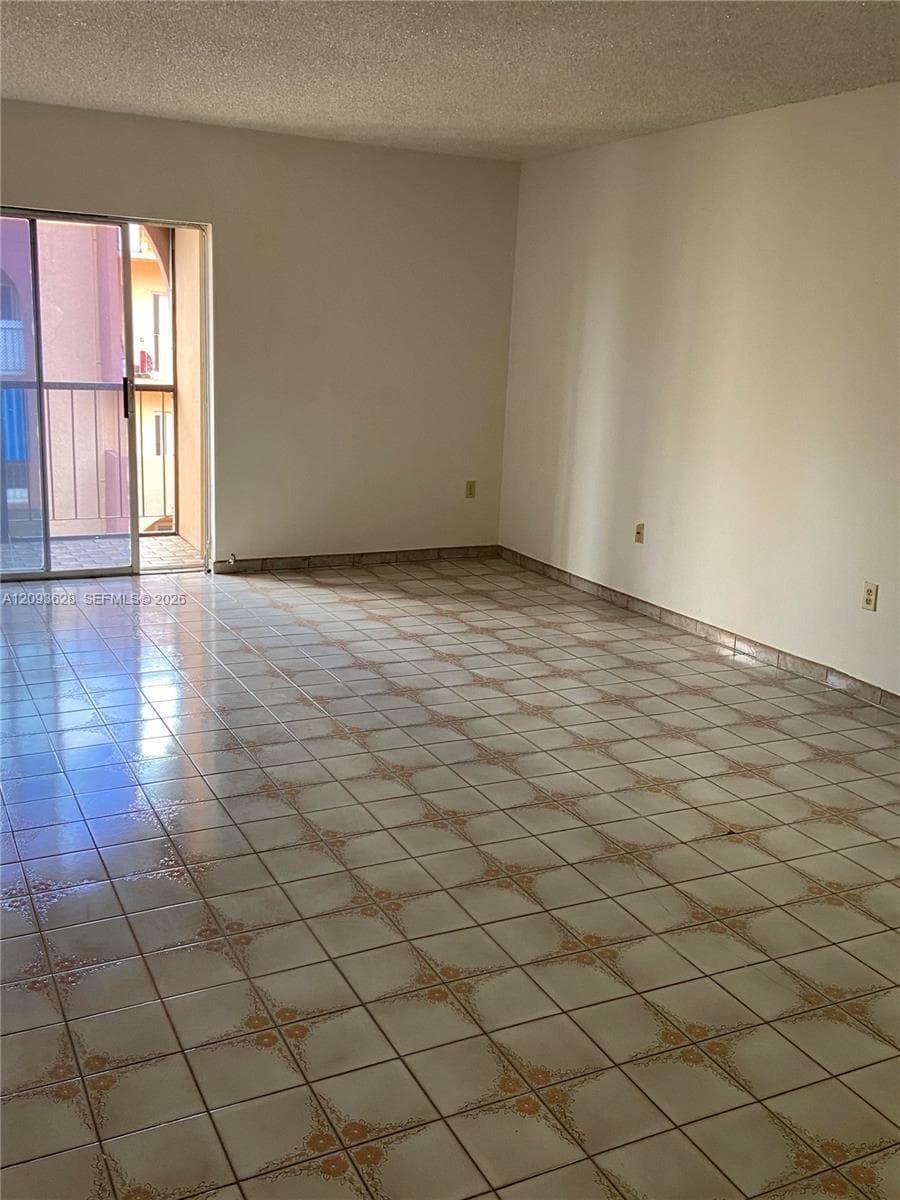 GOLDEN GATE · #1416 in Hialeah - Photo 5