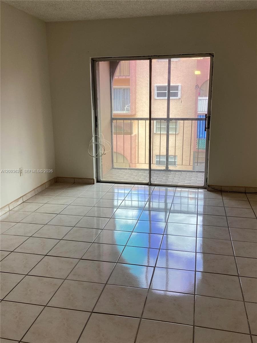 GOLDEN GATE · #1416 in Hialeah - Photo 10
