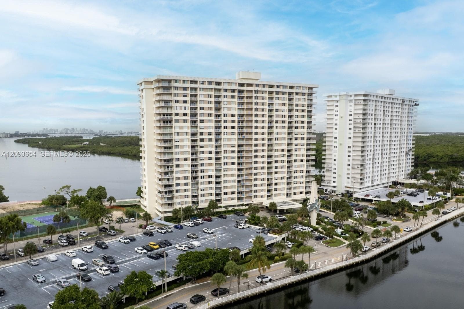ARLEN HOUSE CONDO · #701 in Sunny Isles Beach - Photo 38