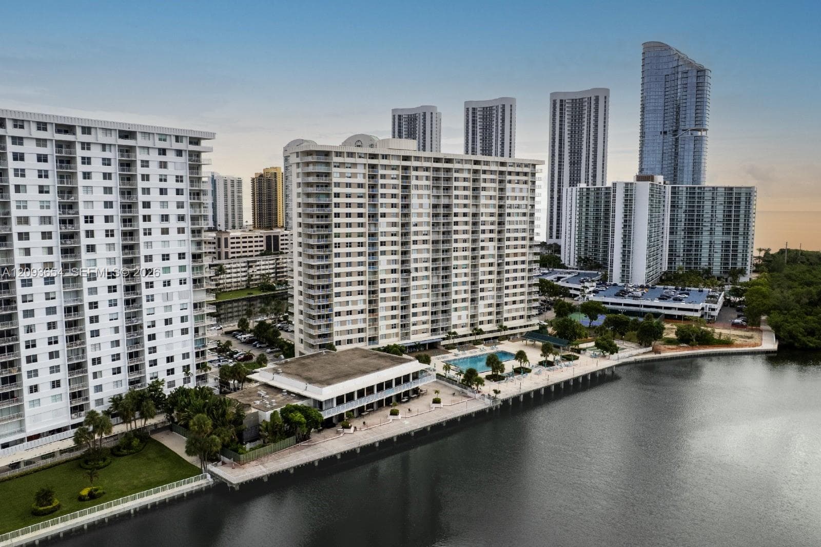 ARLEN HOUSE CONDO · #701 in Sunny Isles Beach - Photo 37