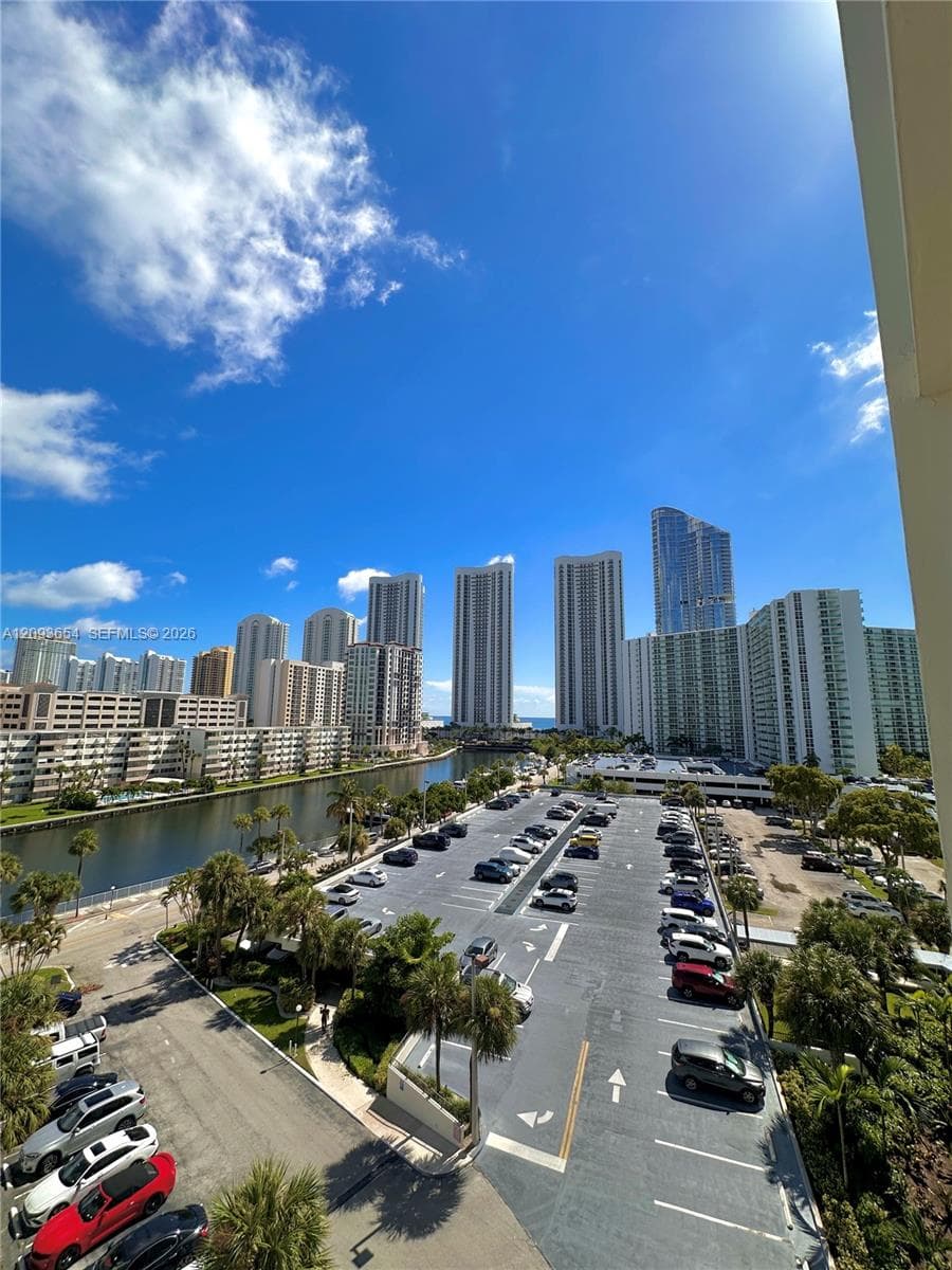ARLEN HOUSE CONDO · #701 in Sunny Isles Beach - Photo 4