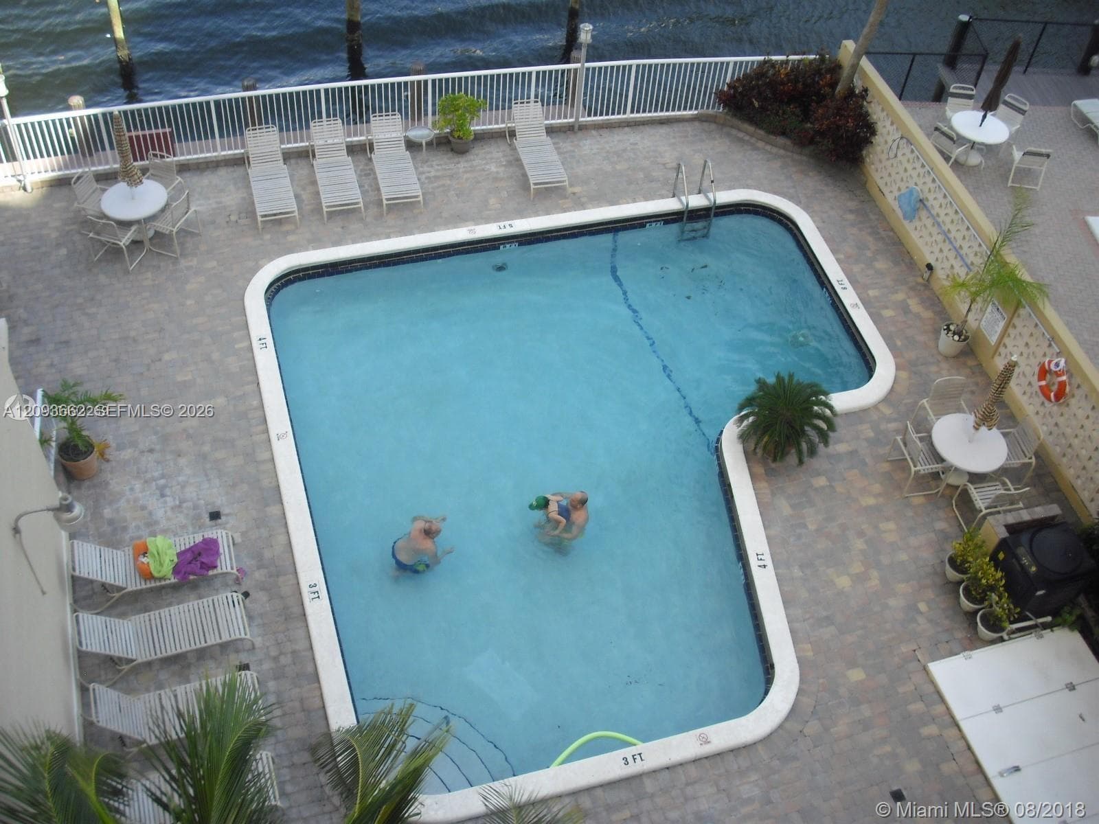 DORSEY ARMS CONDO · #407 in Hallandale Beach - Photo 3