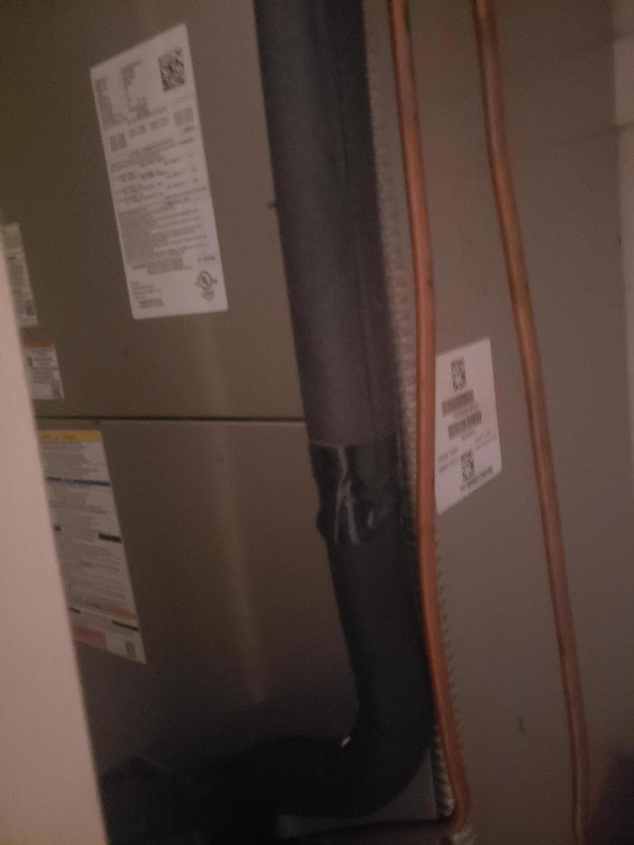 2821 - INSIDE AC UNIT