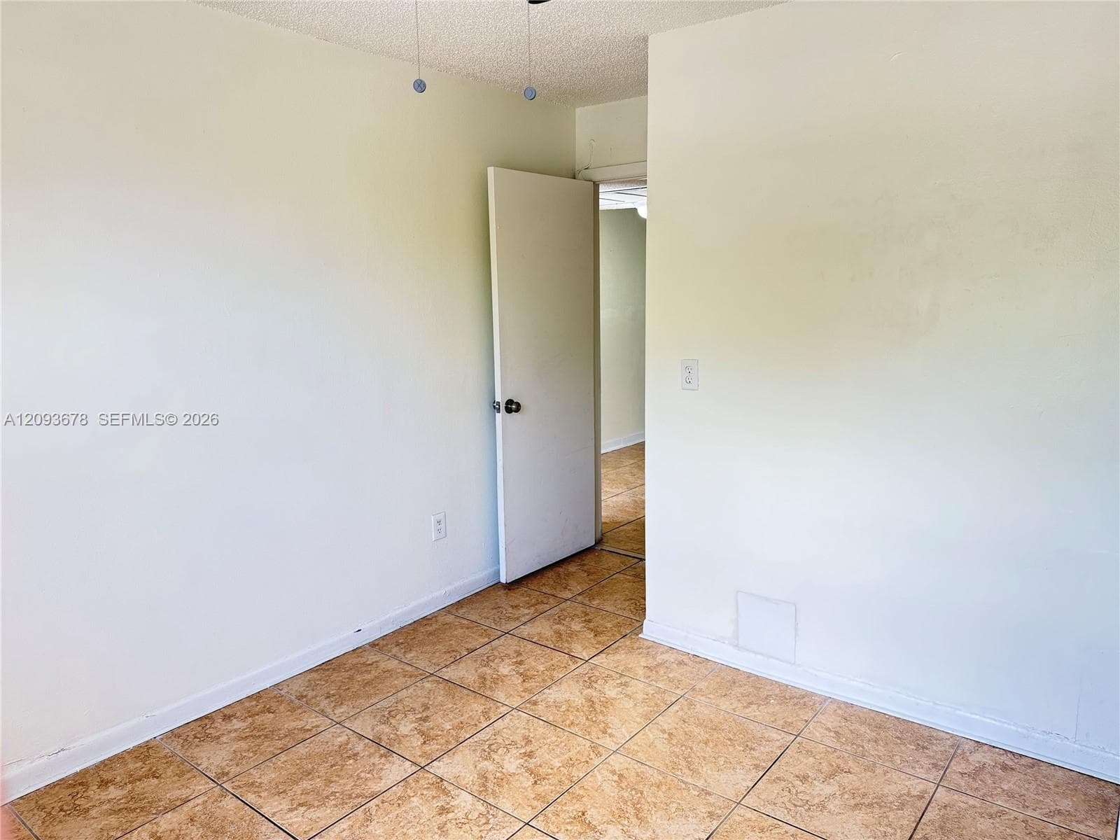 LAKESHORE CONDO 2 · #1021E in Homestead - Photo 16