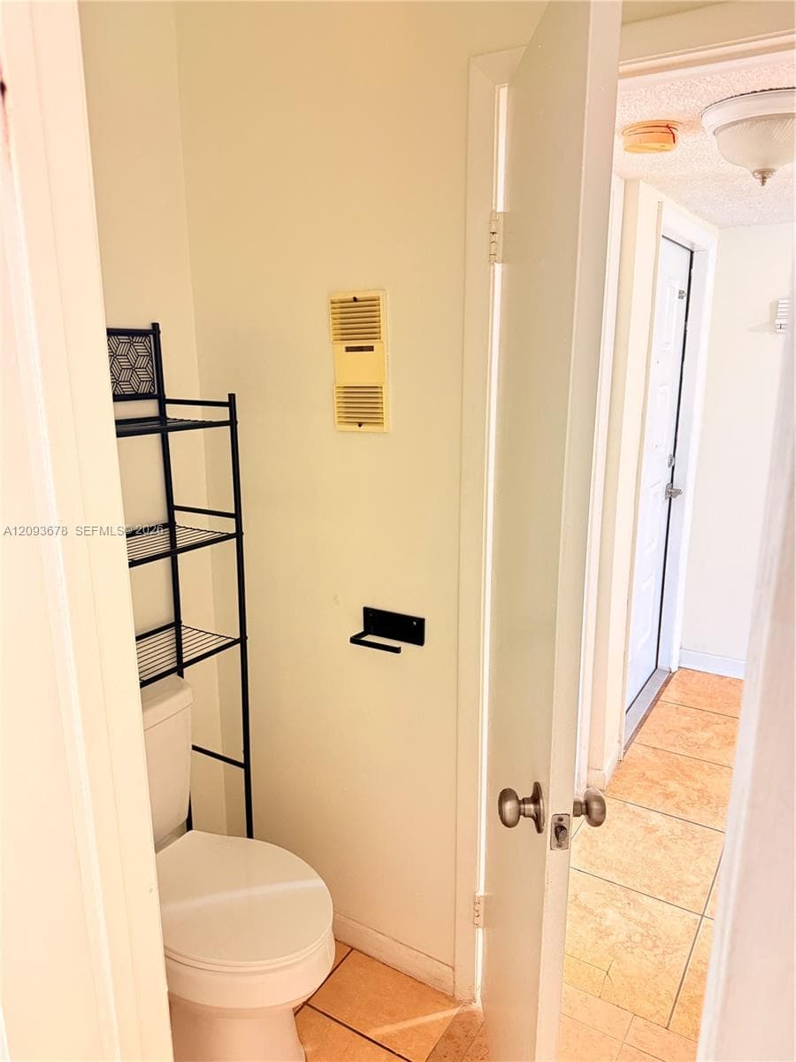 LAKESHORE CONDO 2 · #1021E in Homestead - Photo 19