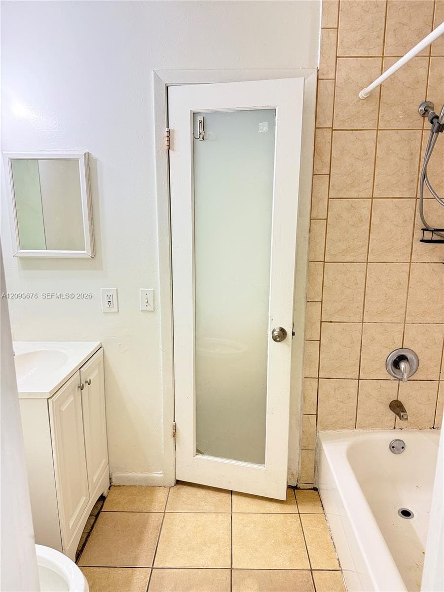 LAKESHORE CONDO 2 · #1021E in Homestead - Photo 21