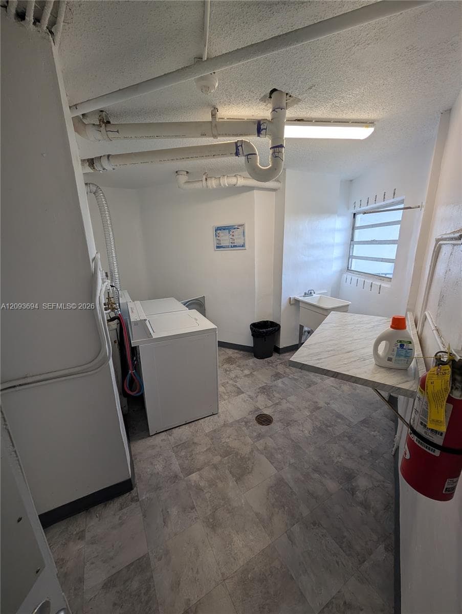 MAJORCA TOWERS CONDO · #502 in North Miami - Photo 22