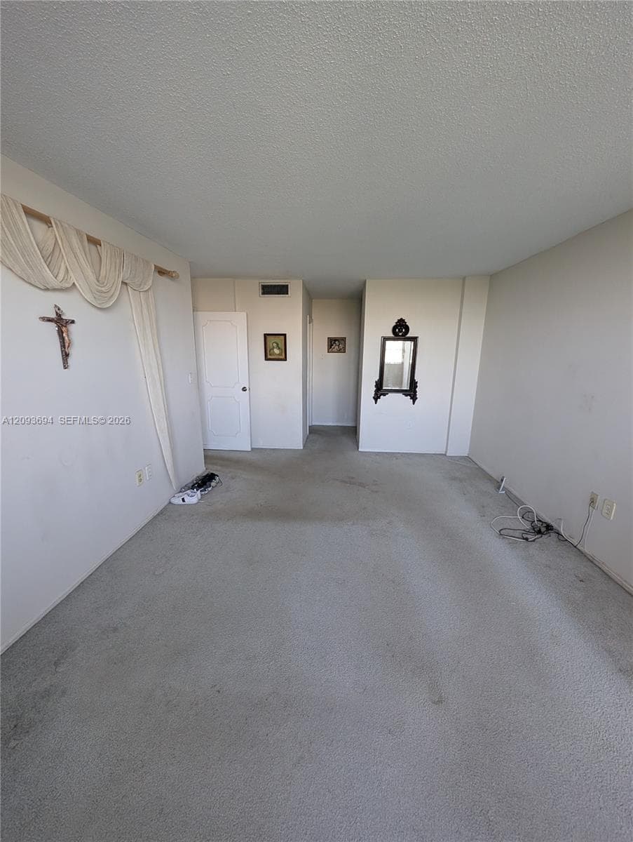 MAJORCA TOWERS CONDO · #502 in North Miami - Photo 11