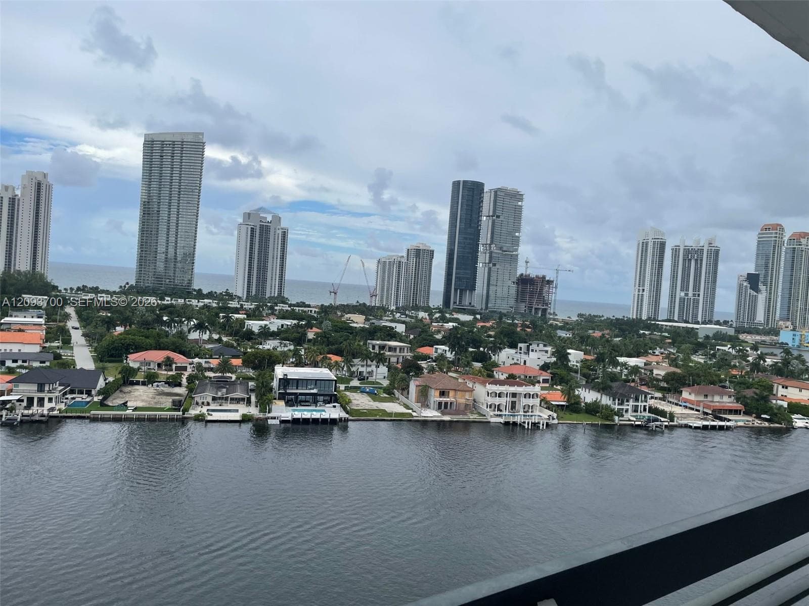 Mystic Pointe Tower 200 · #1612 in Aventura - Photo 8