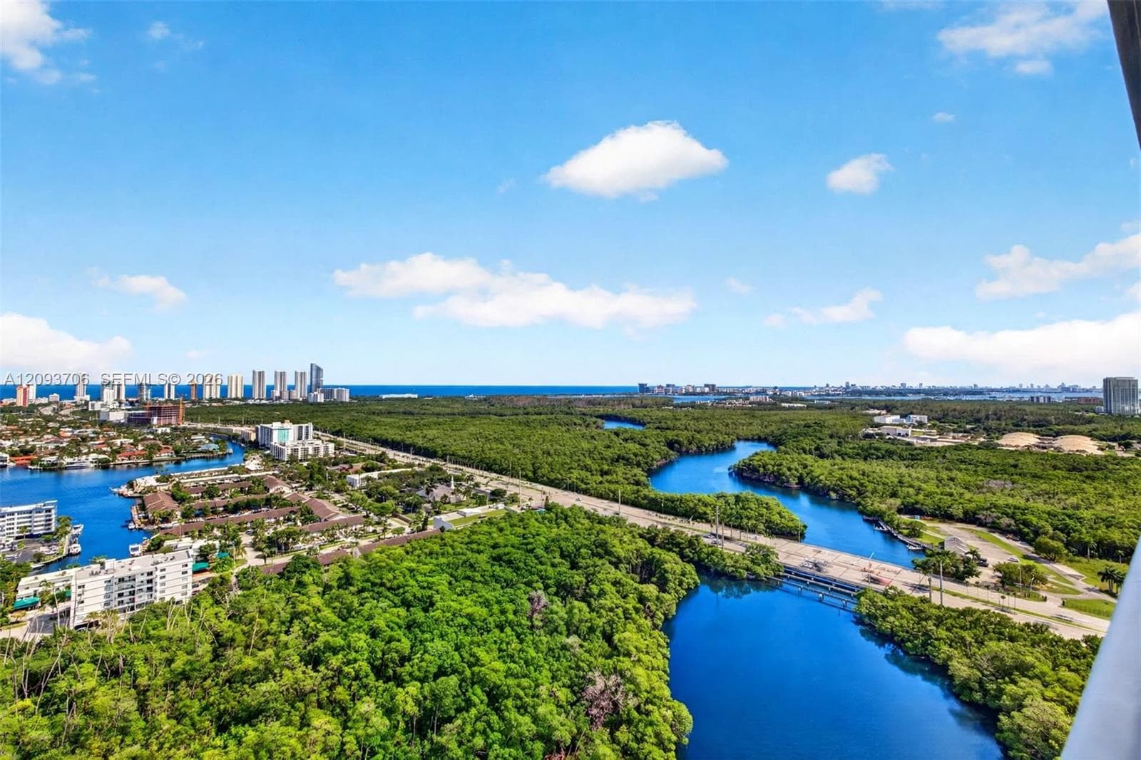 THE HARBOUR SOUTH · #LPH17 in North Miami Beach - Photo 20