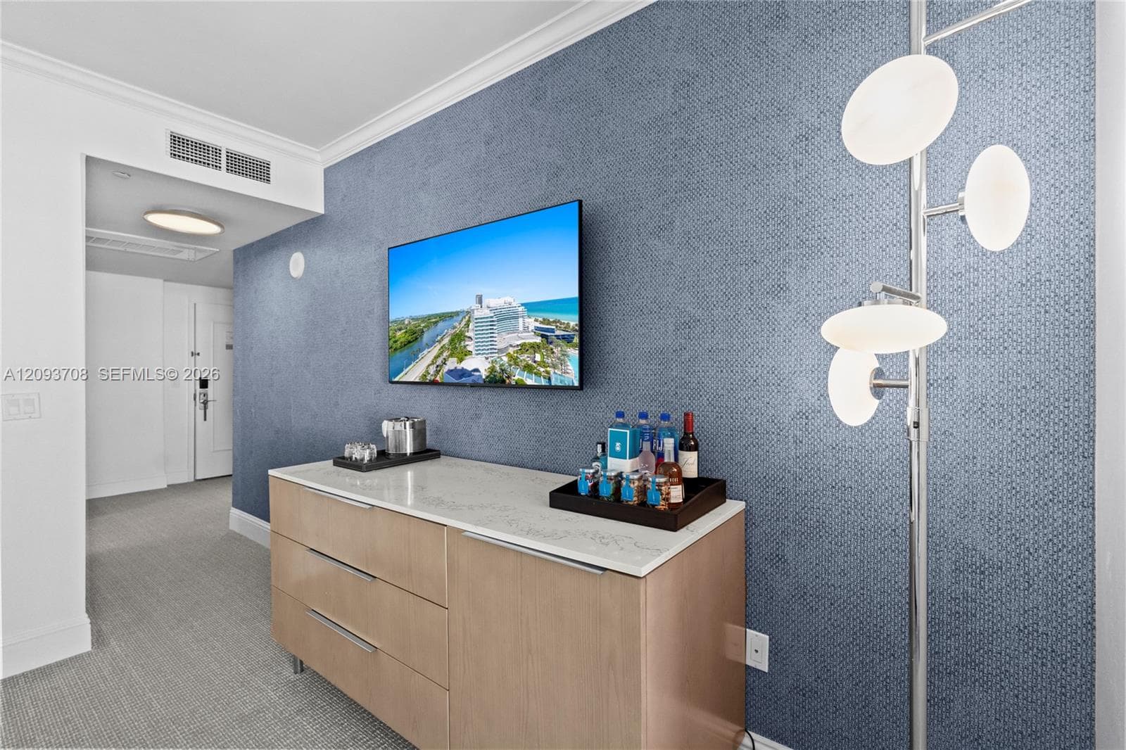 Fontainebleau Tresor · #1709 in Miami Beach - Photo 16
