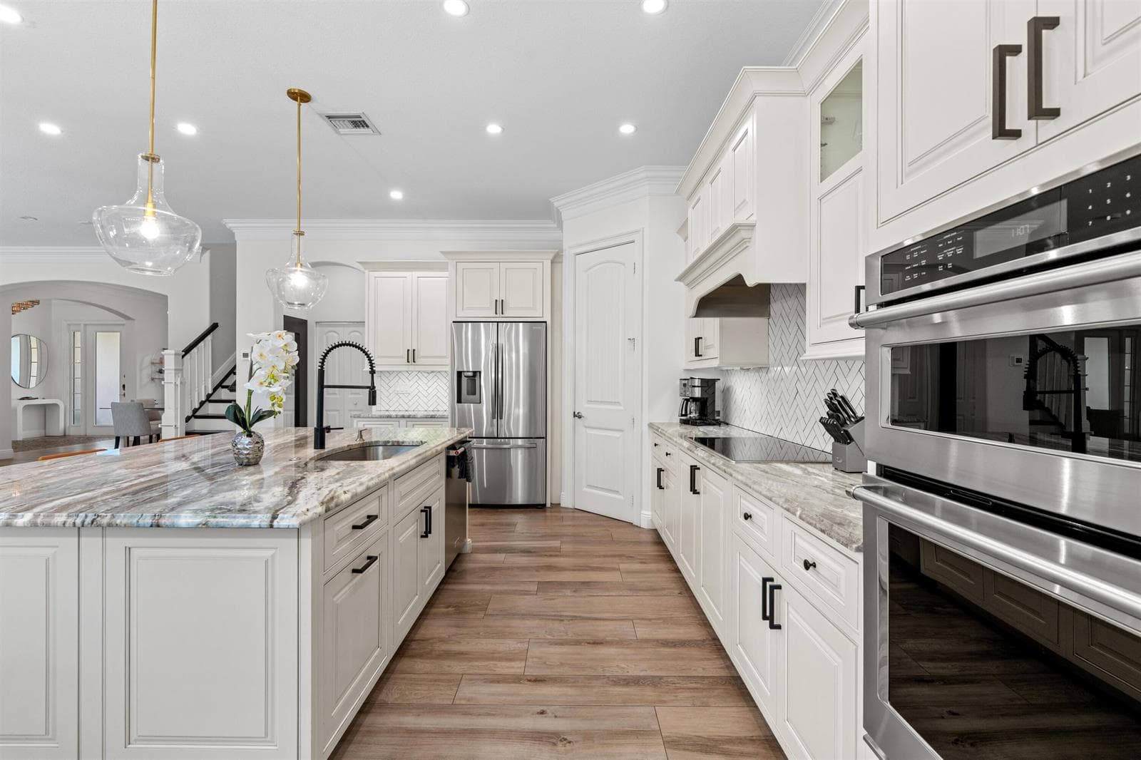 KITCHEN_DETAIL_STRAIGHT