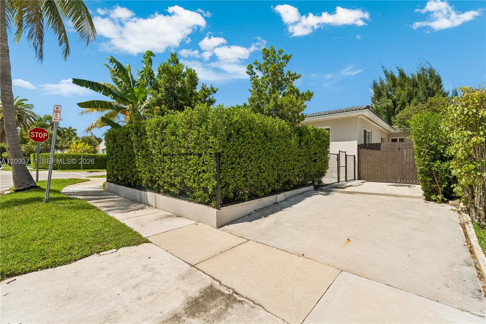 2365 SW 21st Ave #2365 photo 41