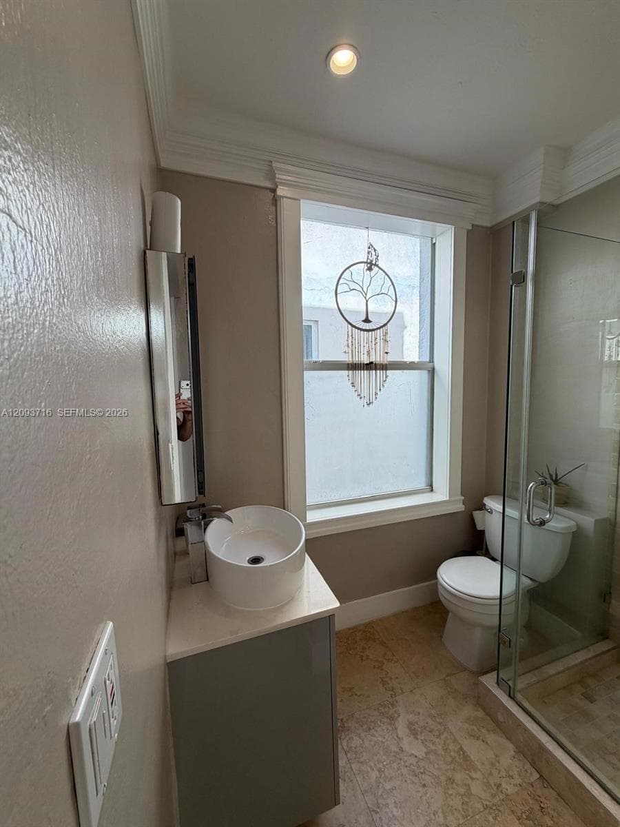 MENORES CONDO · #8A in Coral Gables - Photo 9