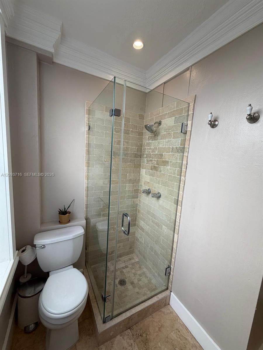 MENORES CONDO · #8A in Coral Gables - Photo 8